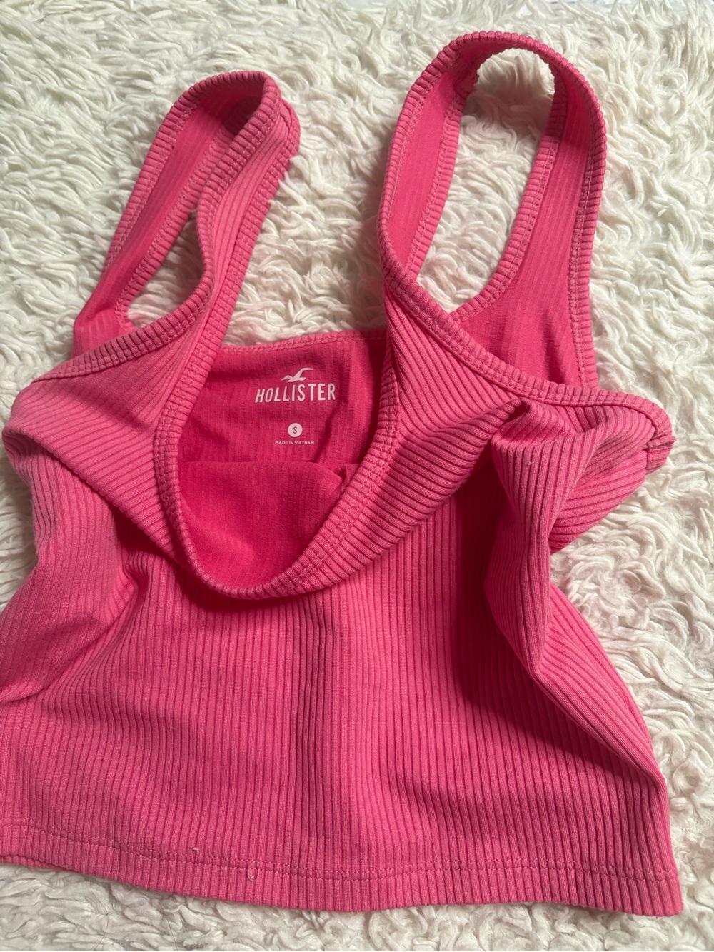 Hollister Ribbed Racerback Crop Tank in Hot Pink
